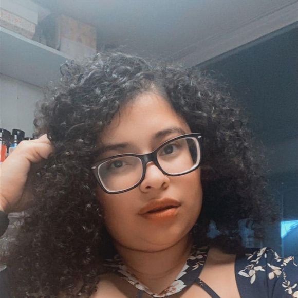 Meet your Posher, Gina - Picture 1 of 1